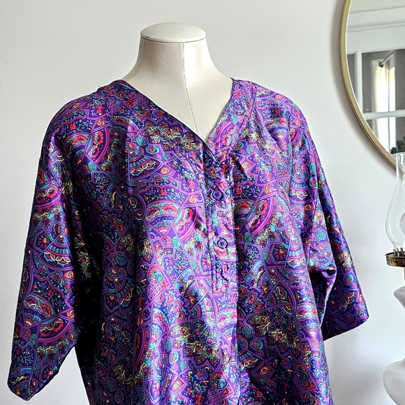 Vintage Violets & Roses 90's Silky Sleep Paisley Shirt Psychedelic Pattern - Picture 11 of 13